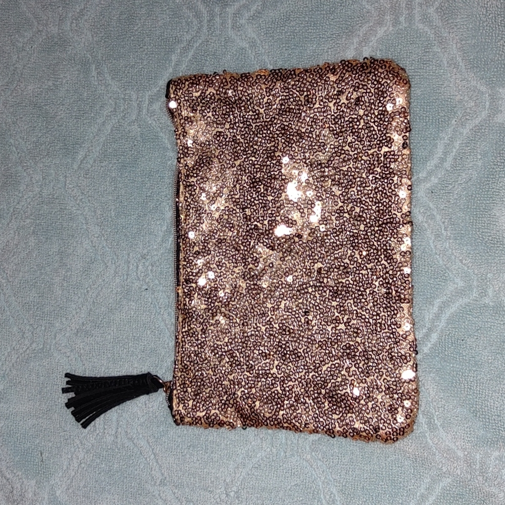 NWOT make up bag
